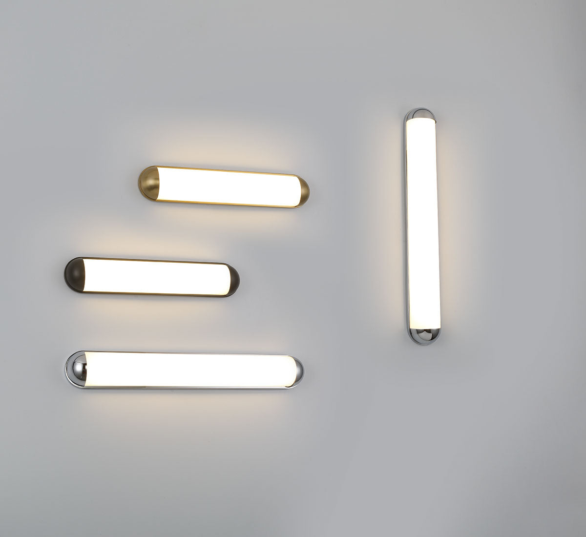 Dolo Large LED Wall Mount