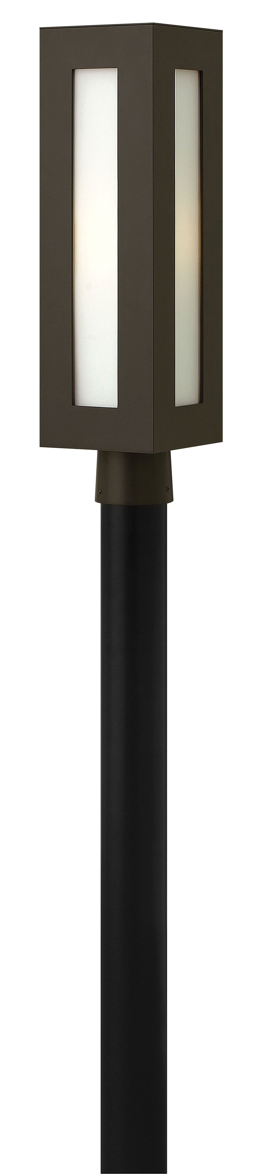 Dorian Medium Post Mount Lantern
