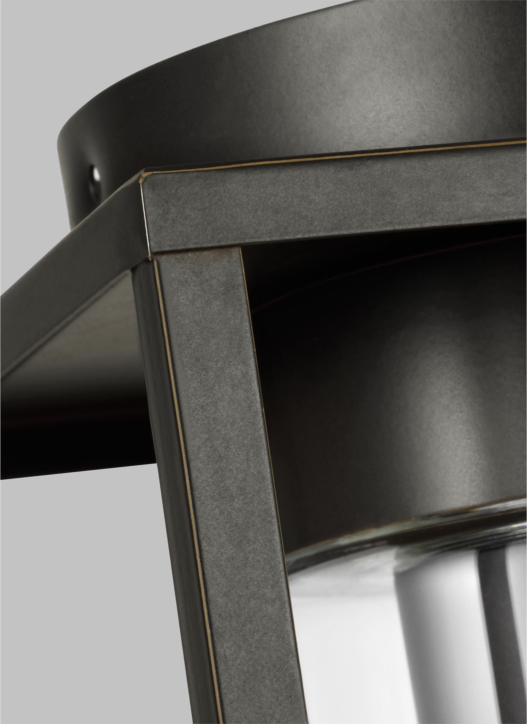 Vado Outdoor Ceiling Flush Mount