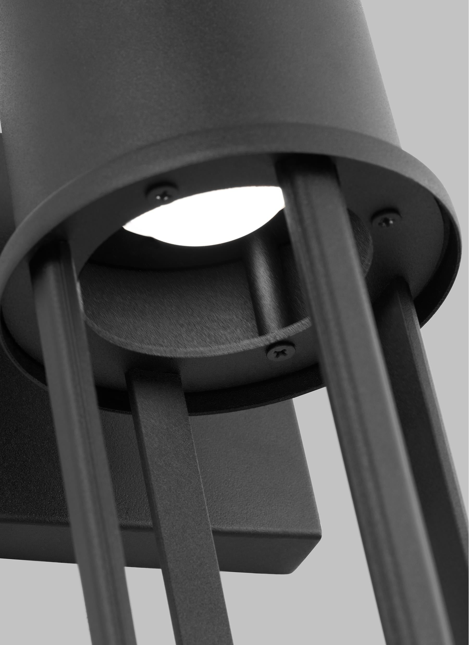 Union Outdoor Wall Lantern