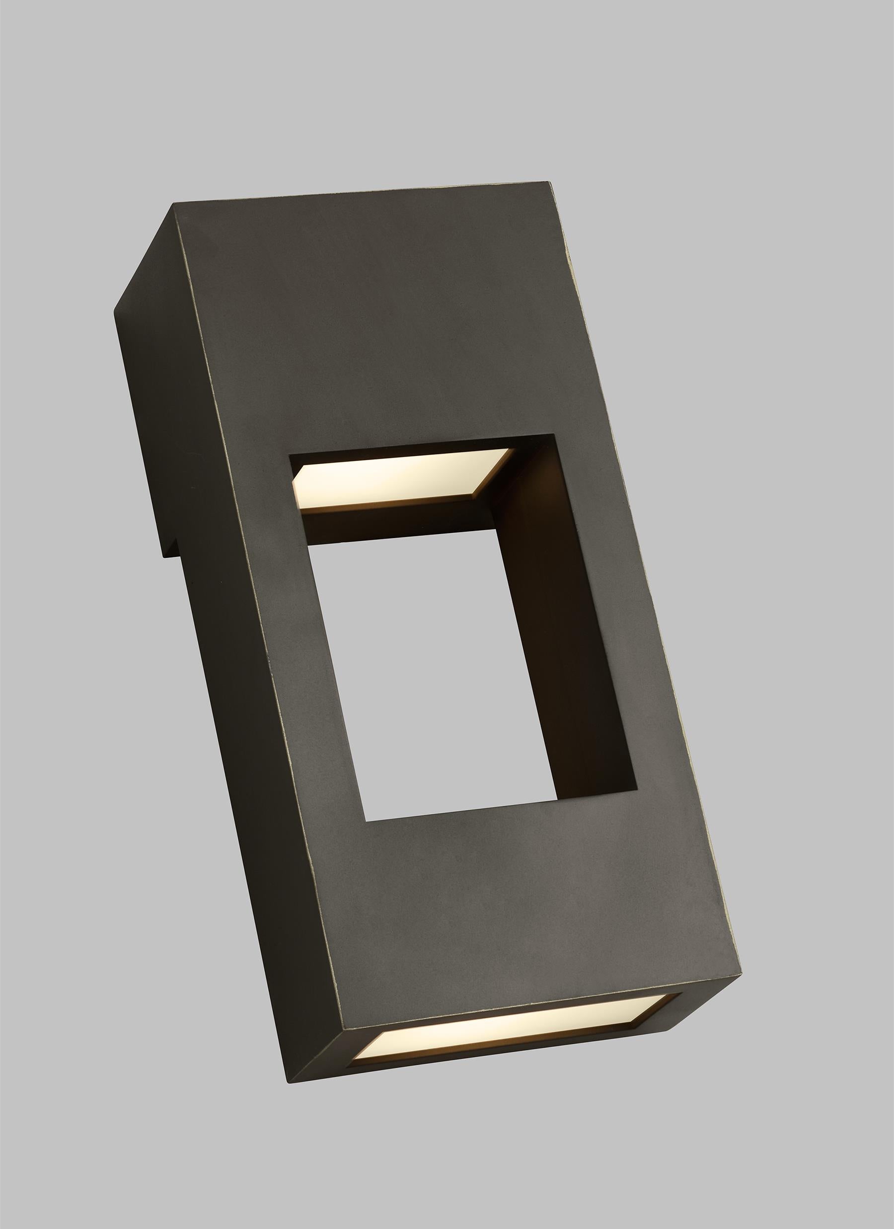 Testa Outdoor Wall Lantern