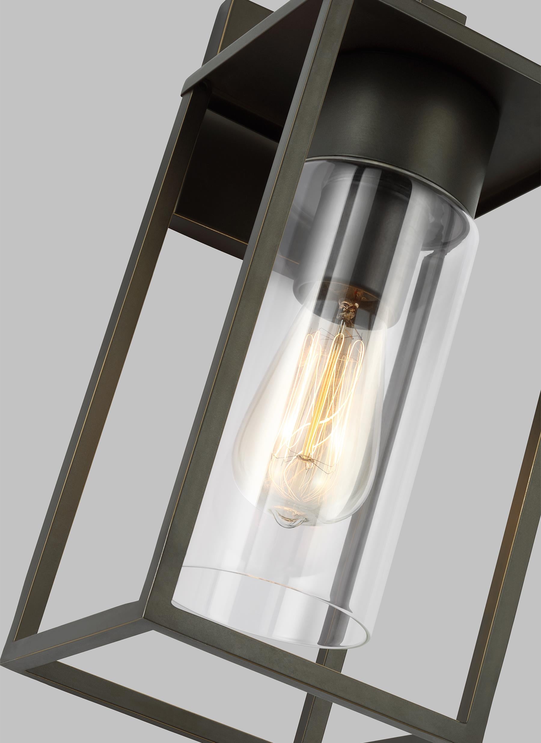 Vado Outdoor Wall Lantern
