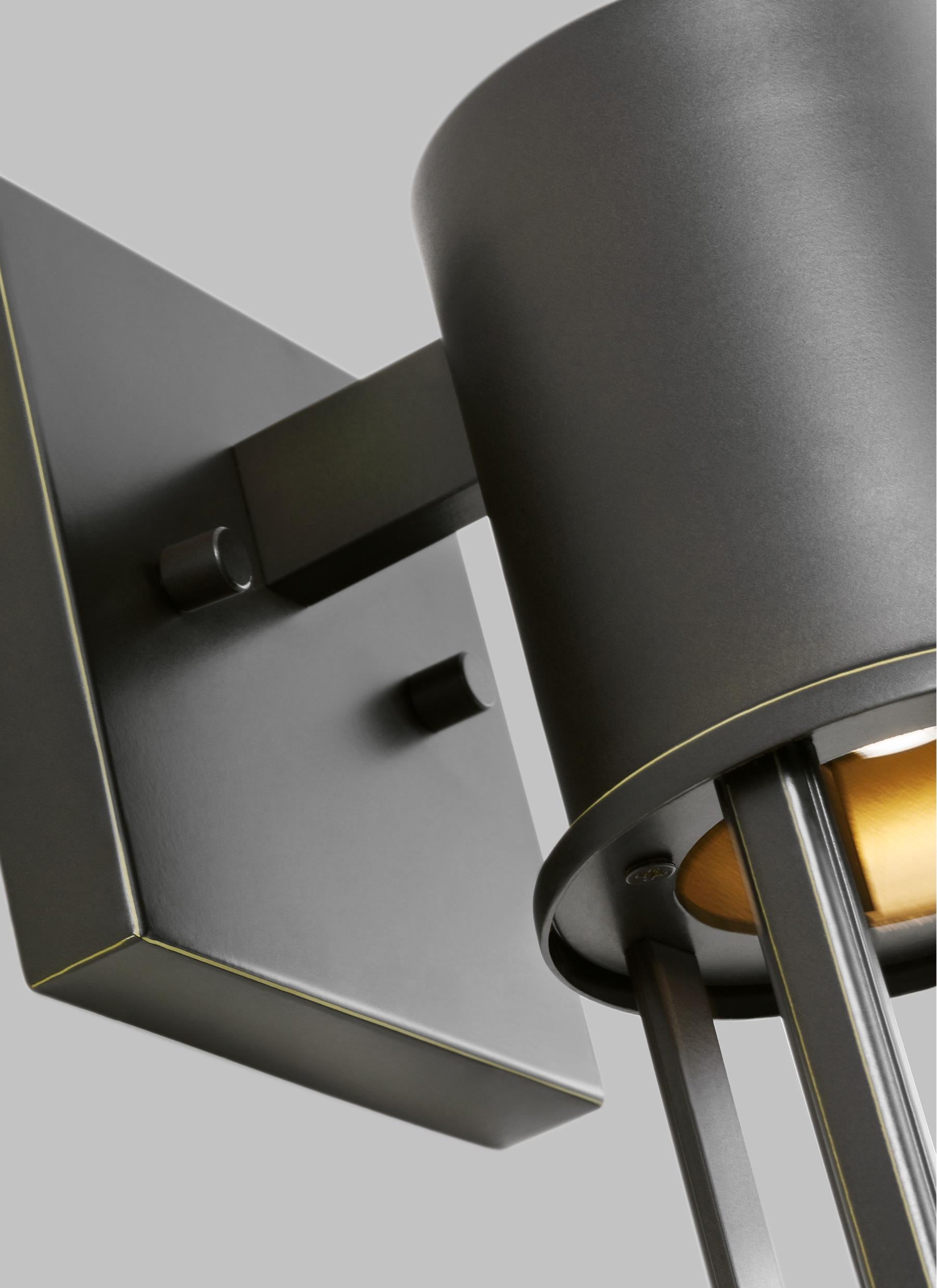 Union Outdoor Wall Lantern