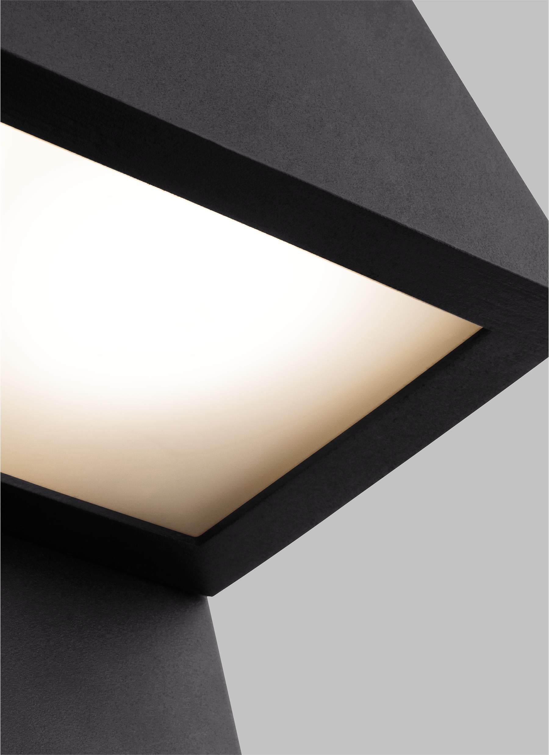 Rocha Outdoor Wall Lantern