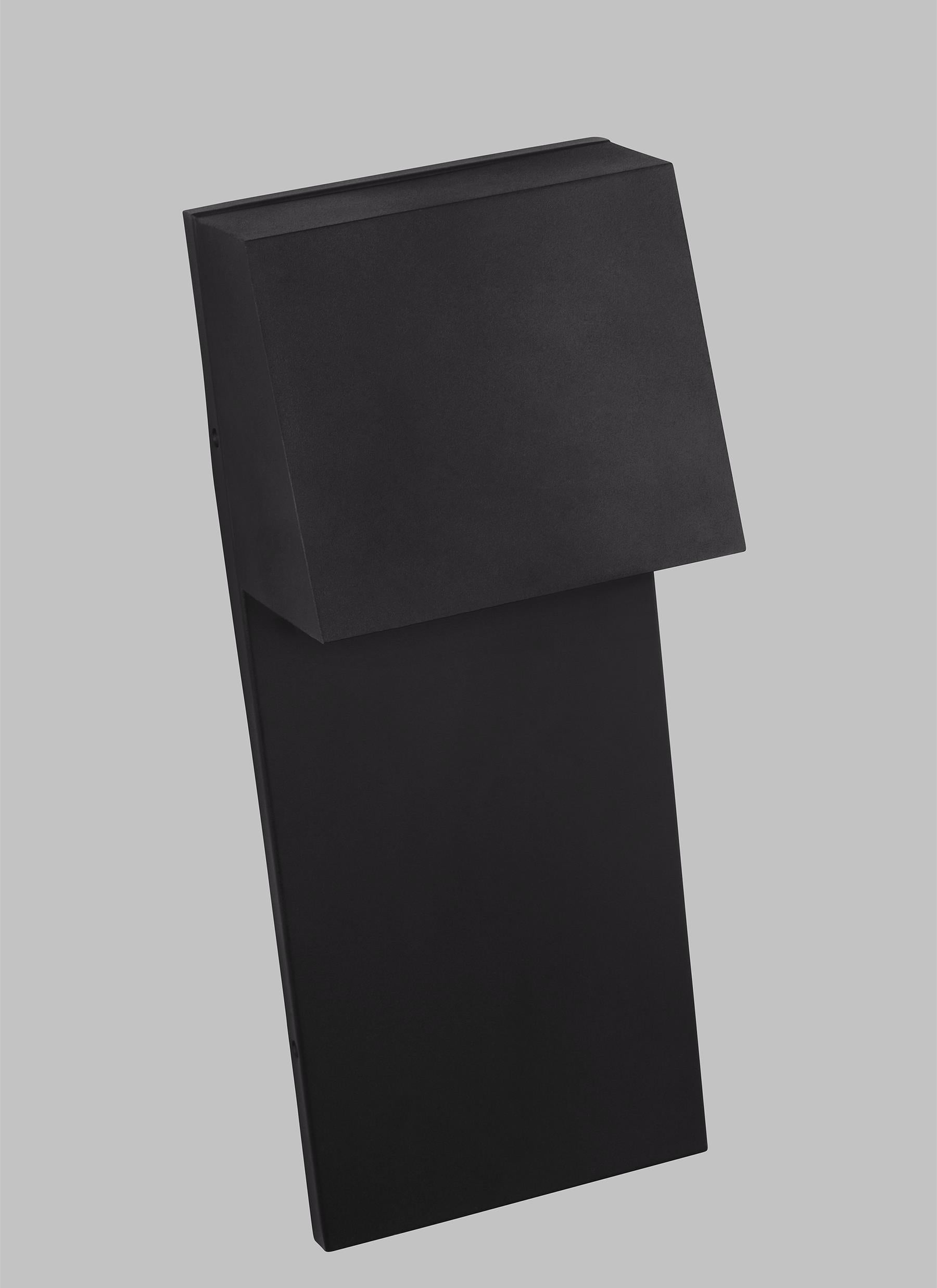 Rocha Outdoor Wall Lantern