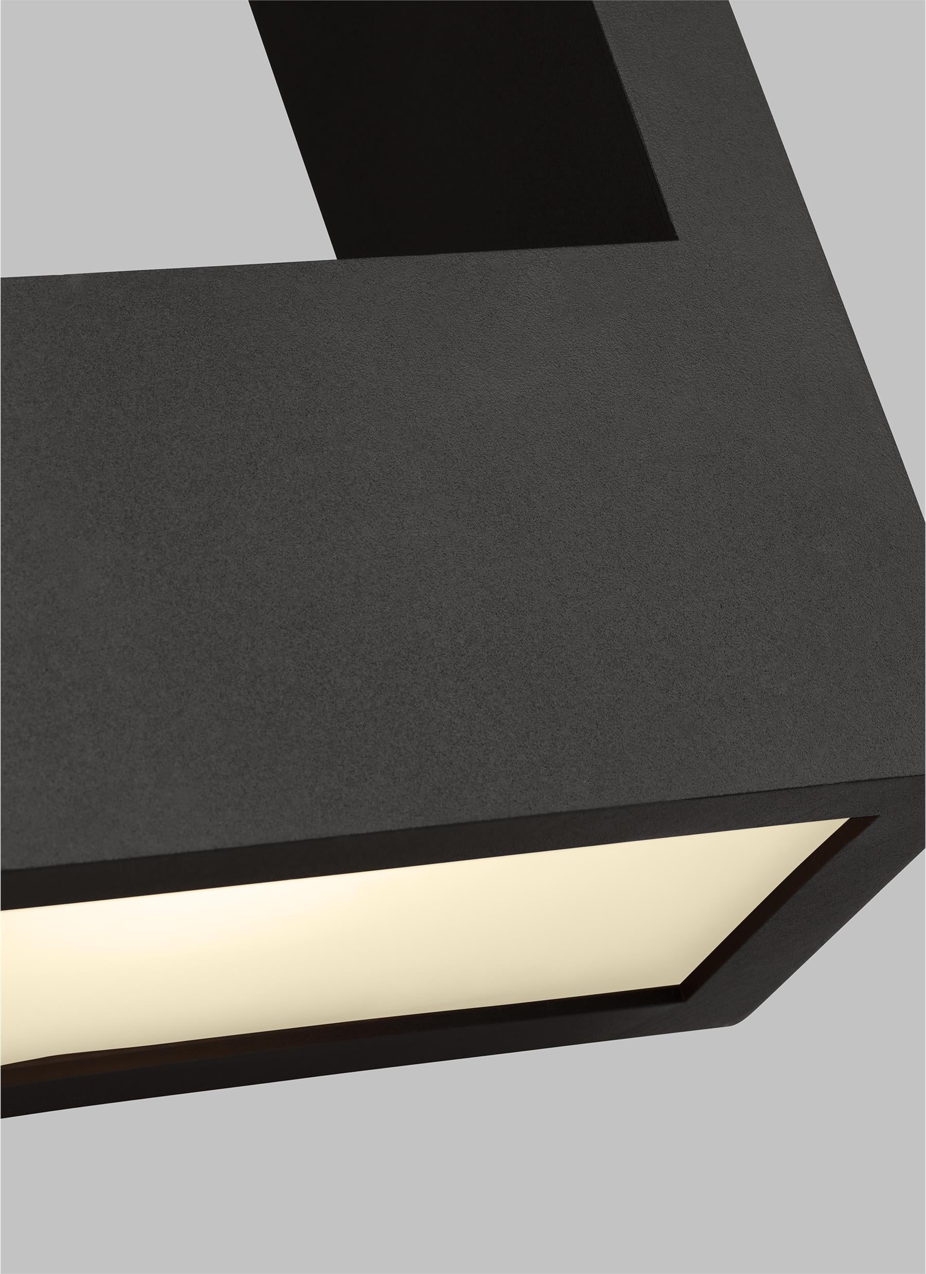 Testa Outdoor Wall Lantern