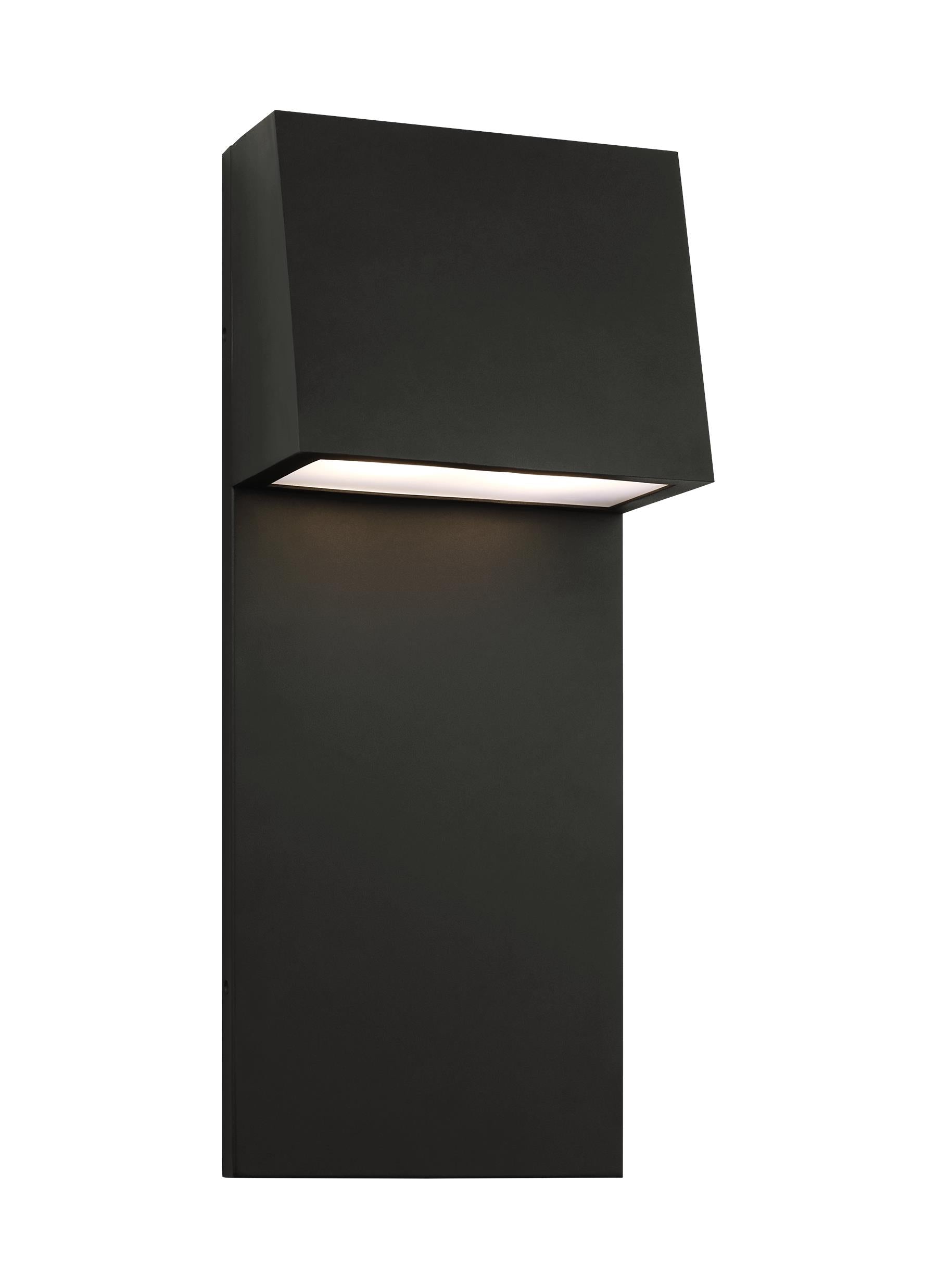 Rocha Outdoor Wall Lantern