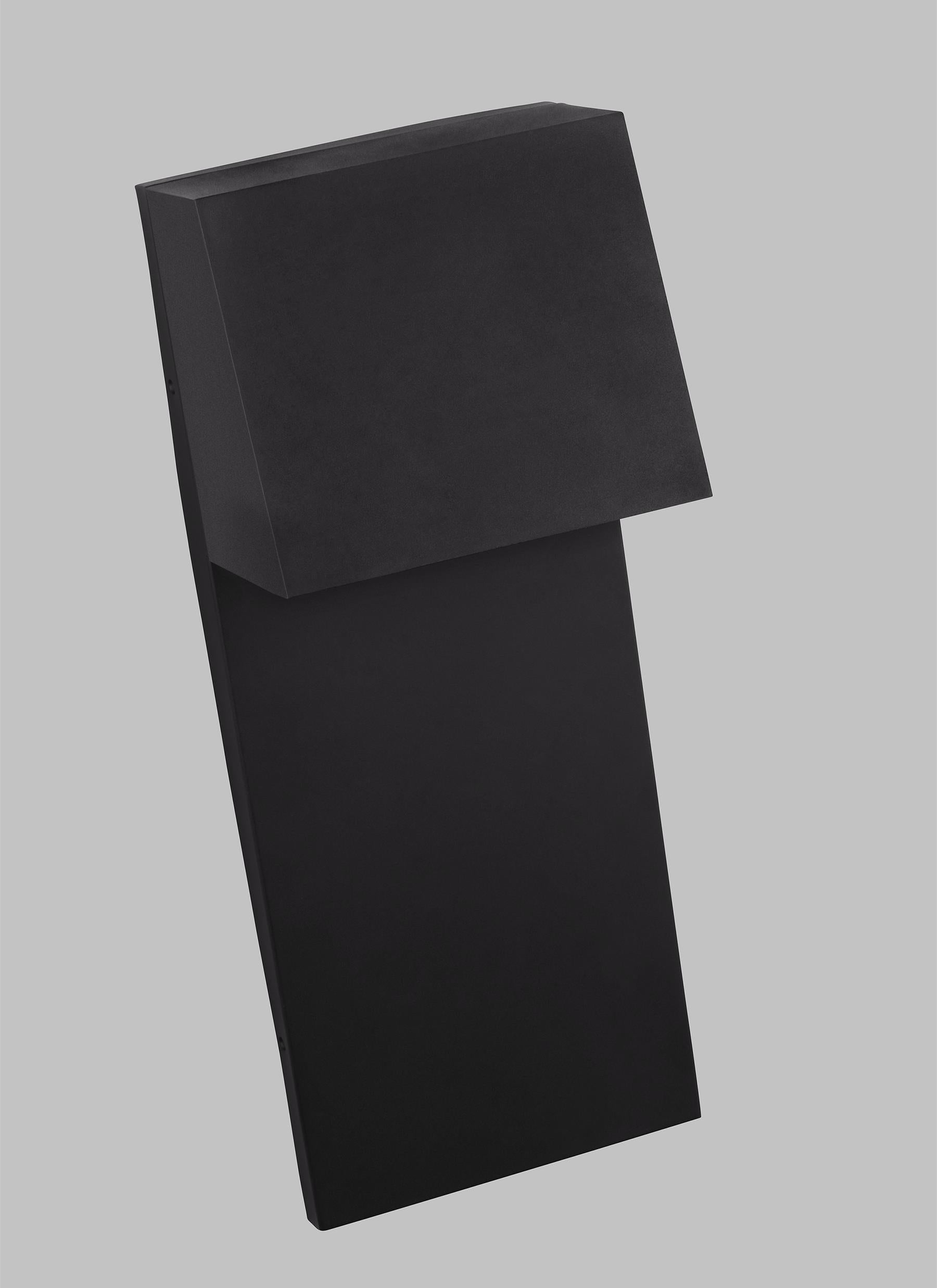 Rocha Outdoor Wall Lantern