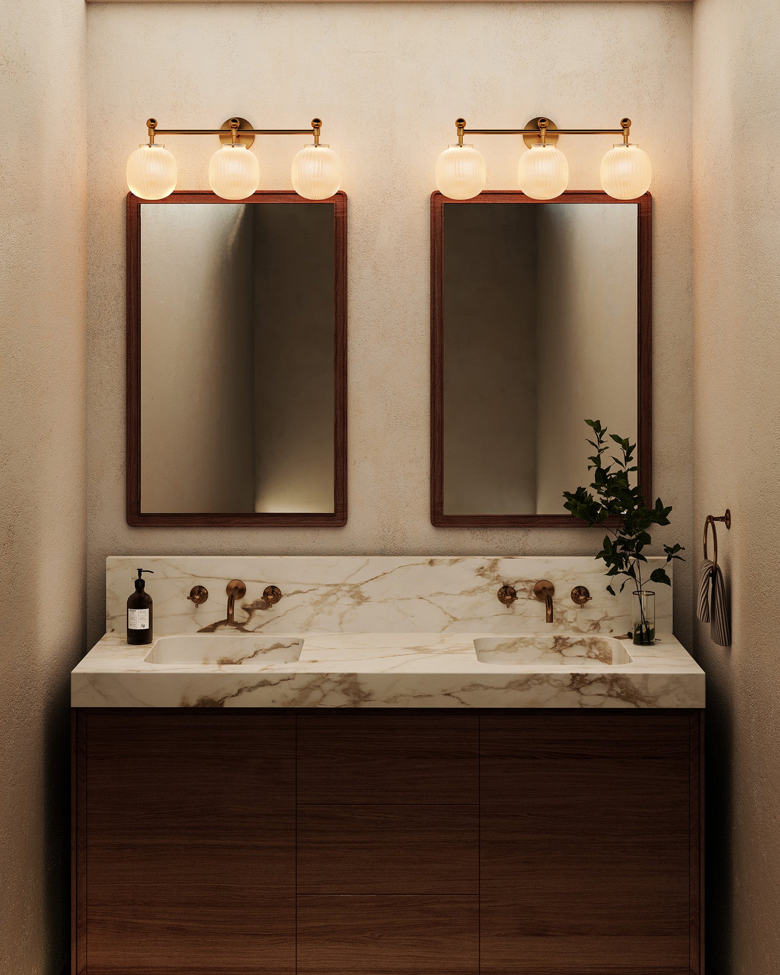 Cherise 29" Bathroom Vanity Light