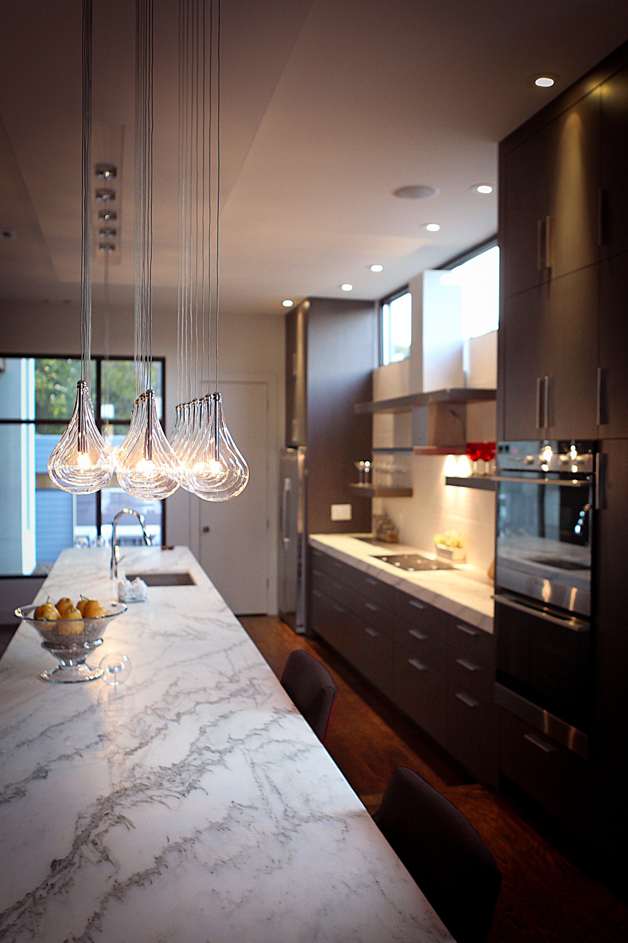 Larmes Linear Pendant