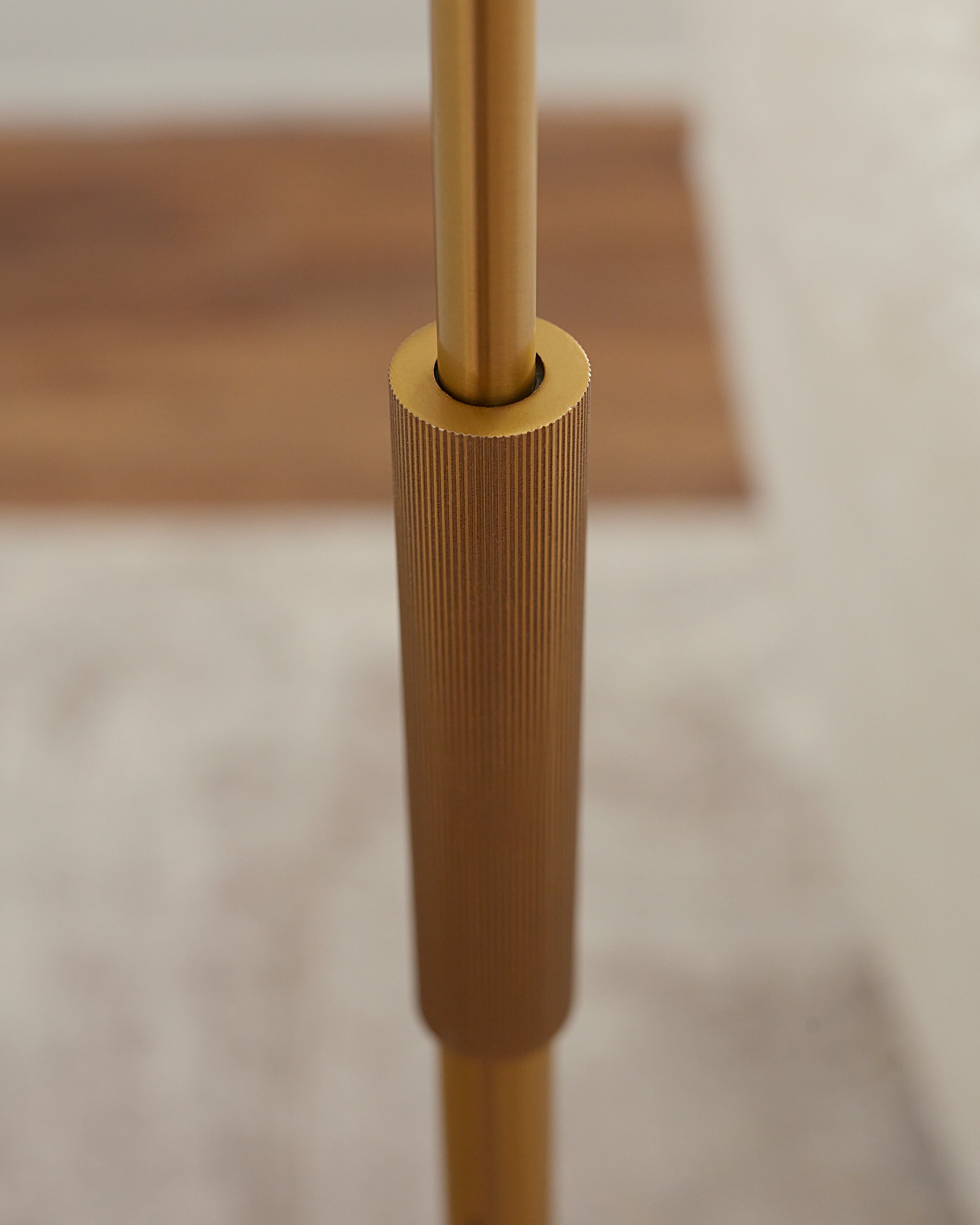 Foles Floor Lamp