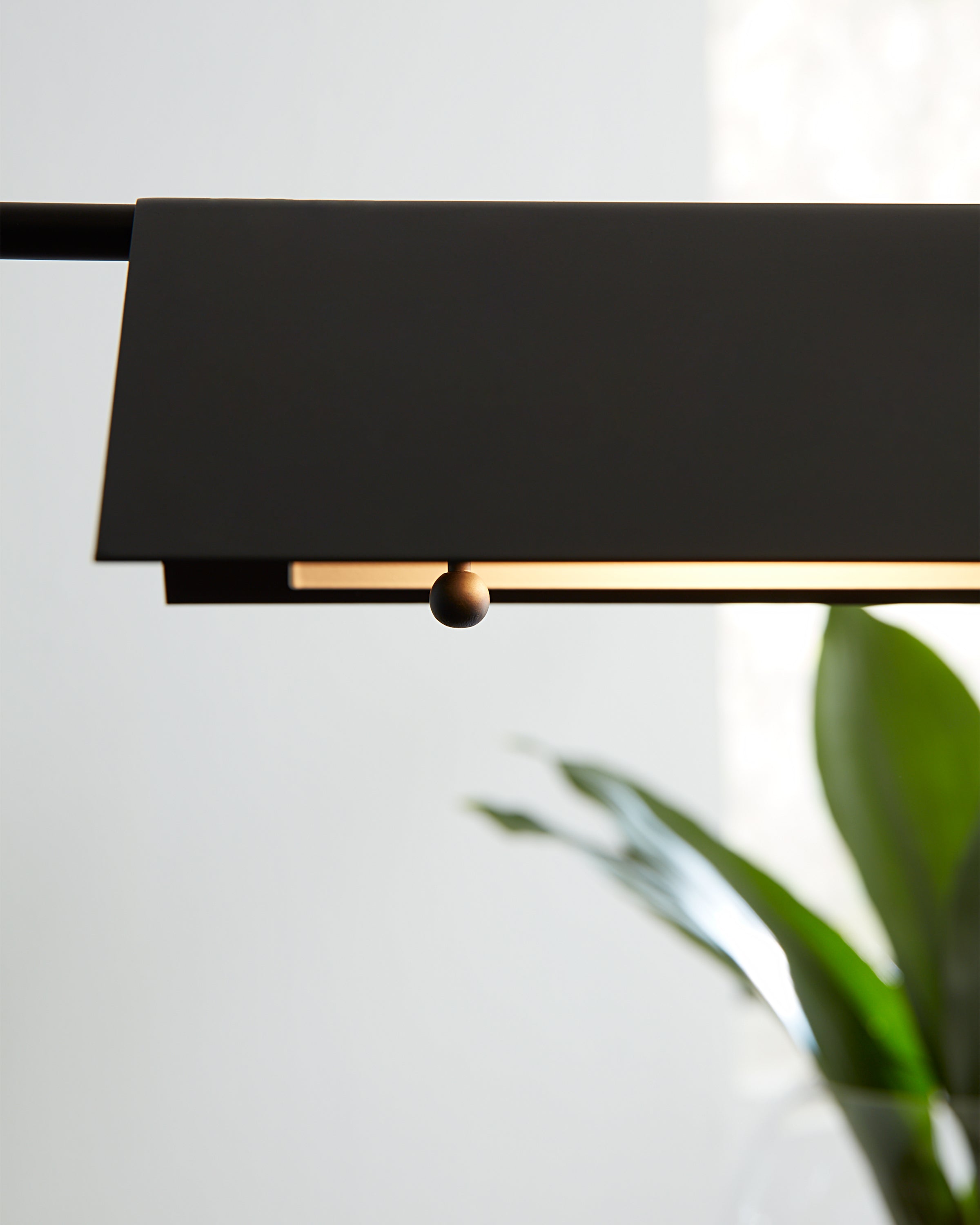 Foles Table Lamp