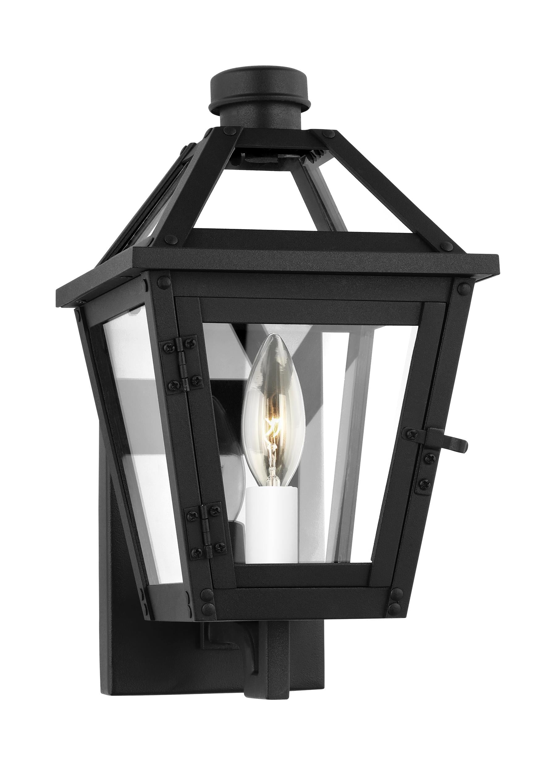 Hyannis Wall Lantern