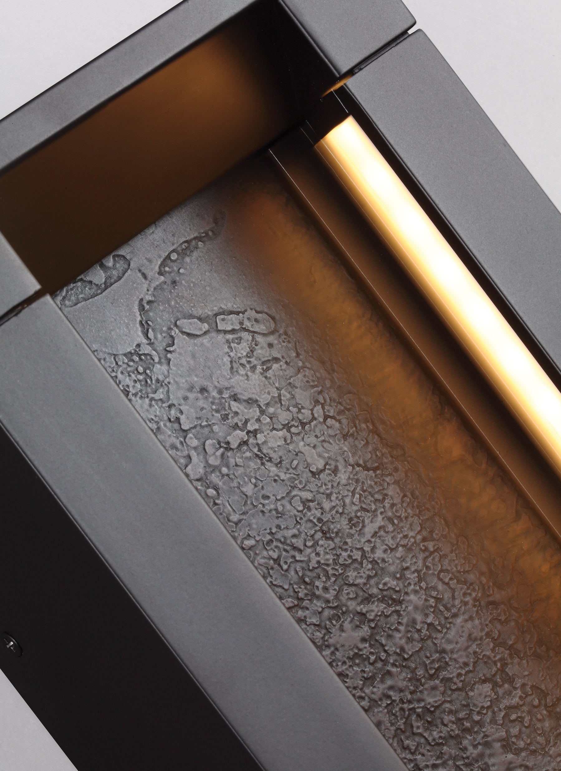 Mattix Sconce