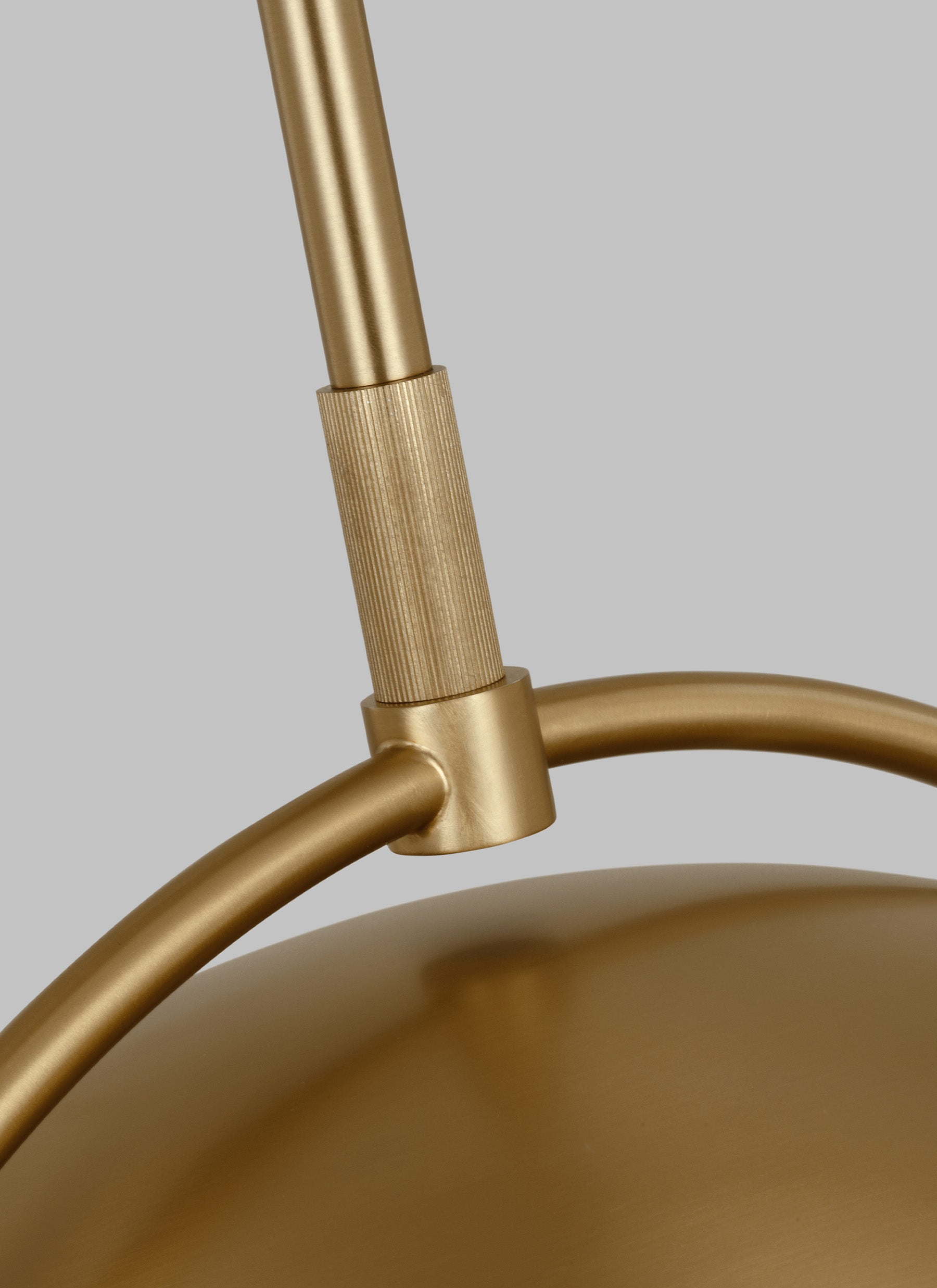 Bacall Pendant