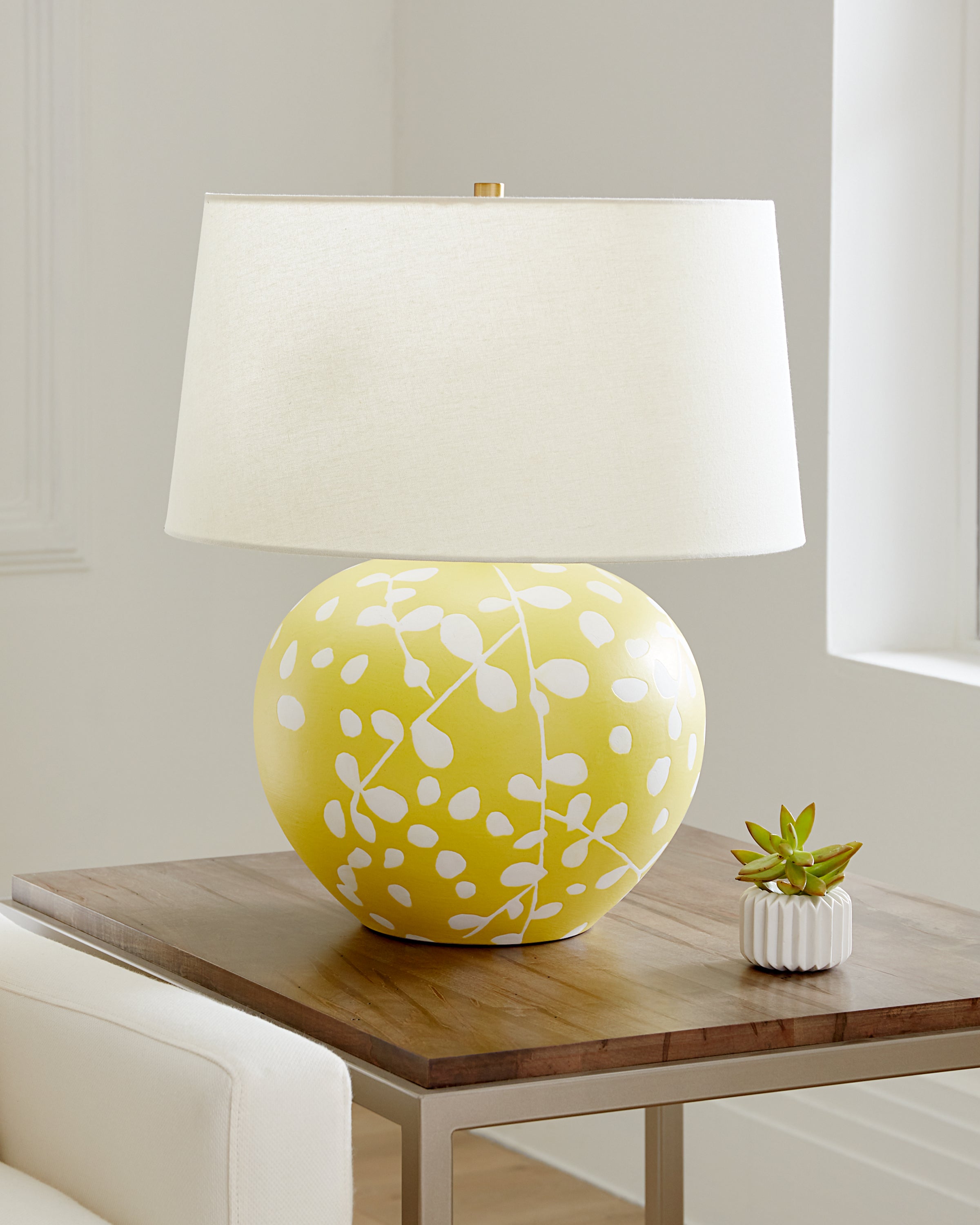 Nan Table Lamp