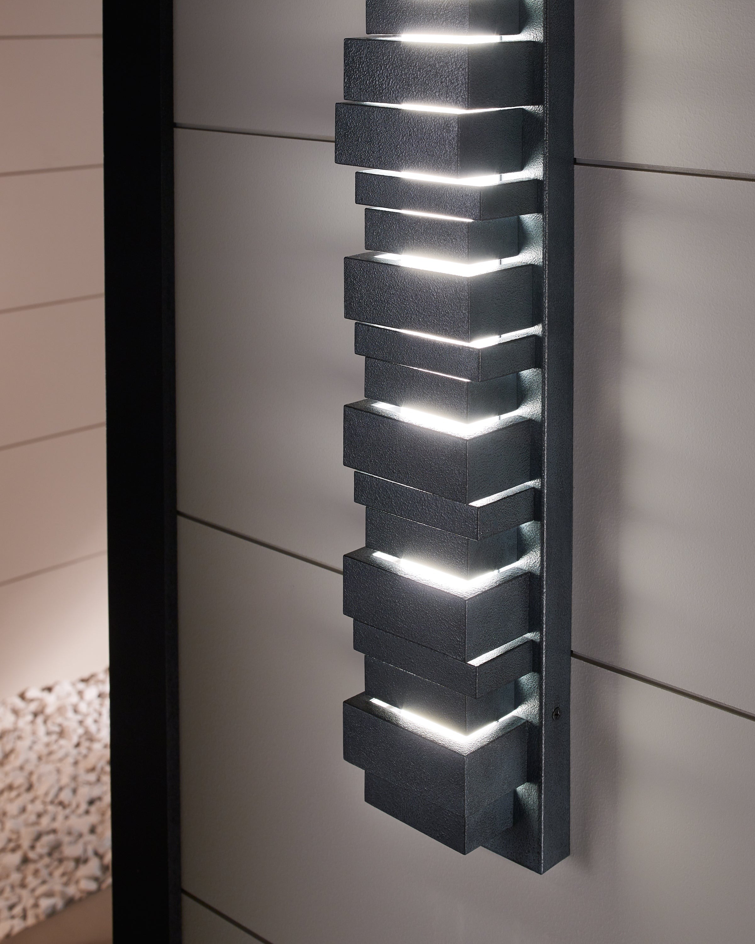Ledgend Outdoor Sconce