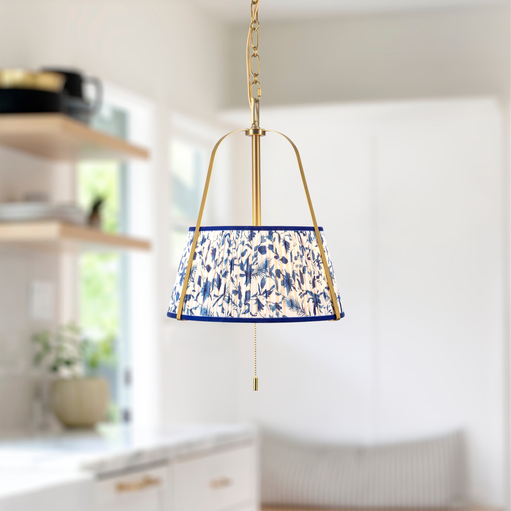 Scout 13" Gold Pendant