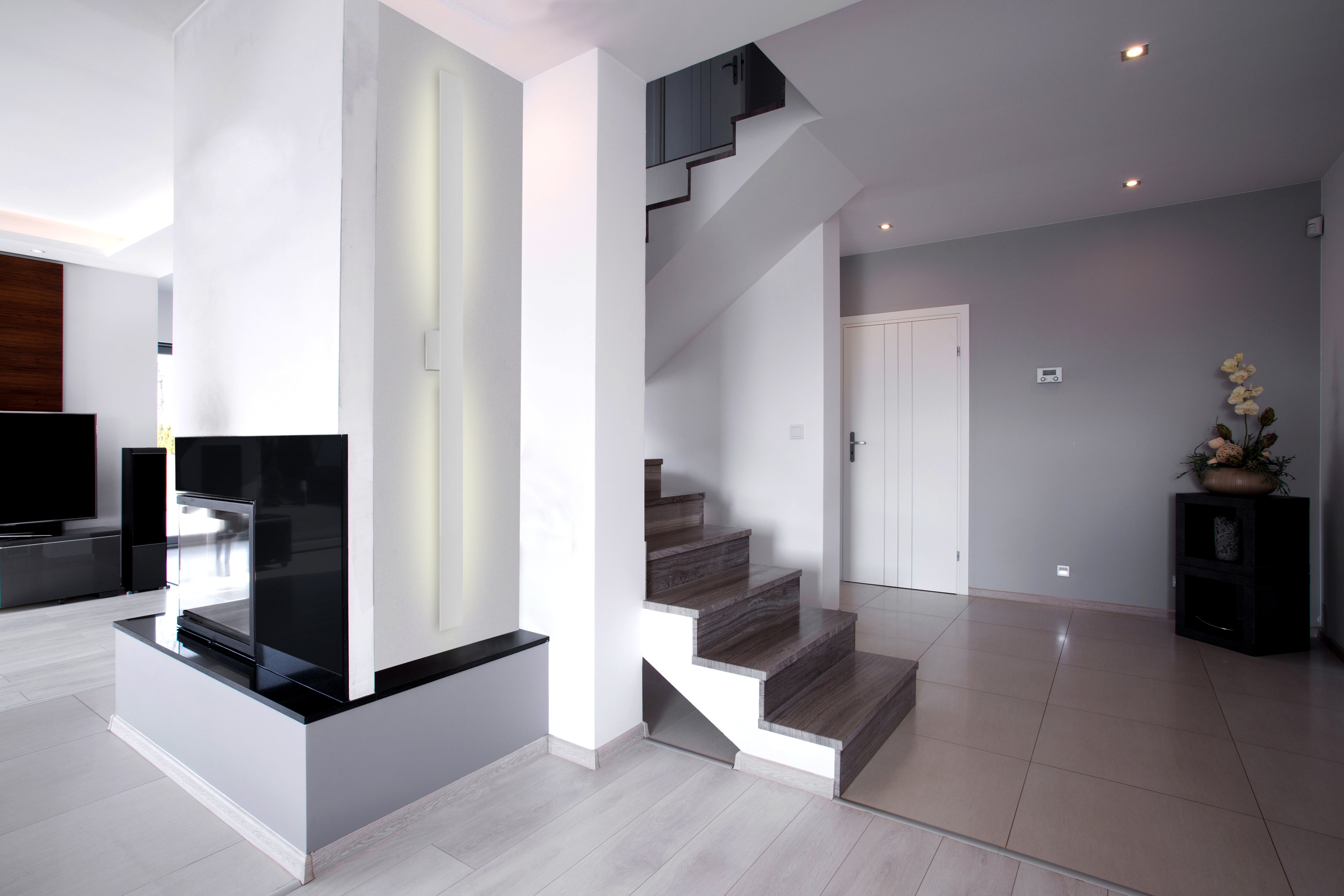 Vesta 72" LED All terior Wall