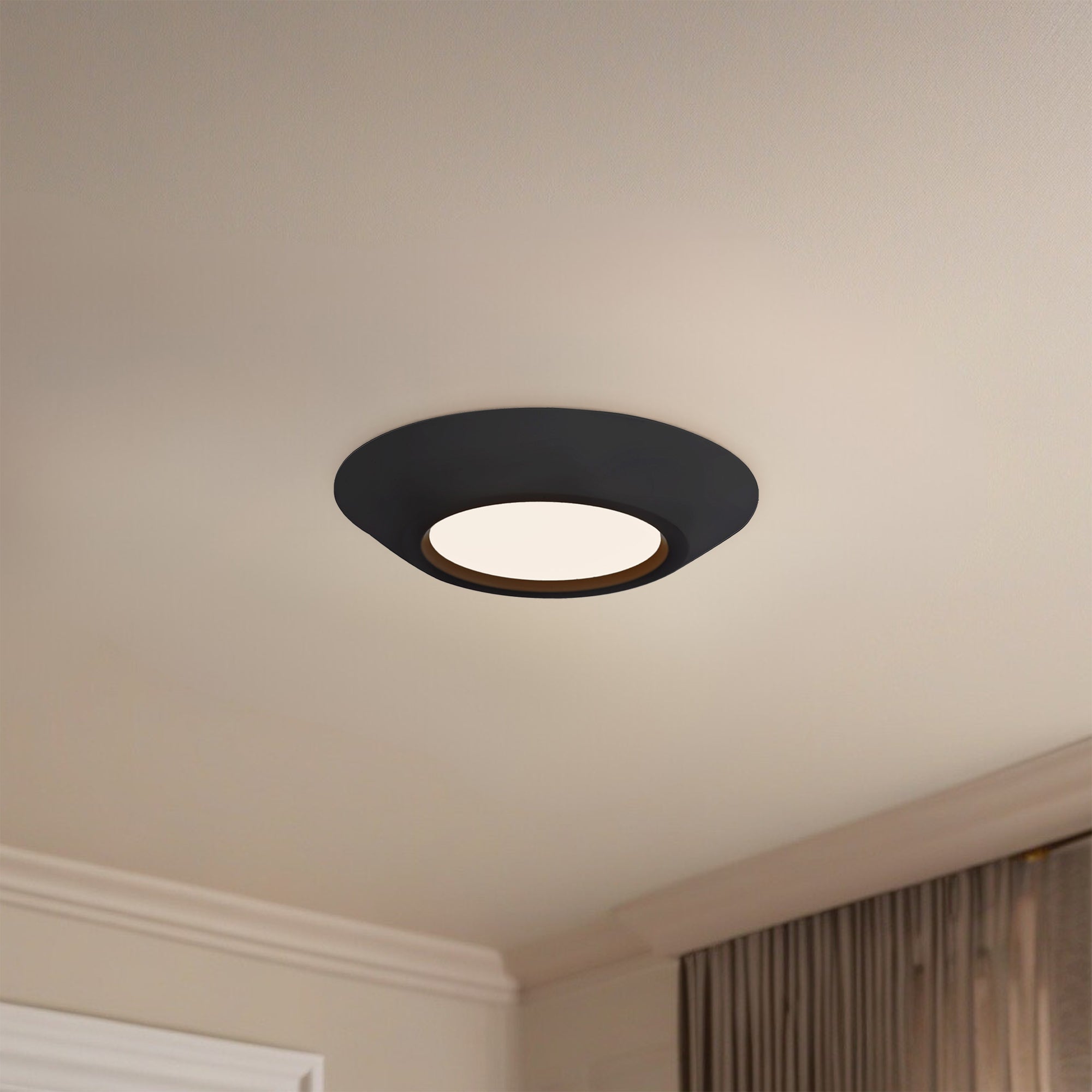 Weylo 5" dimmable LED Flush Mount