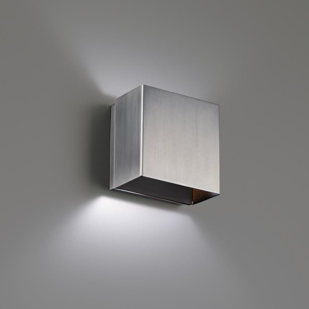 Boxi Wall Sconce