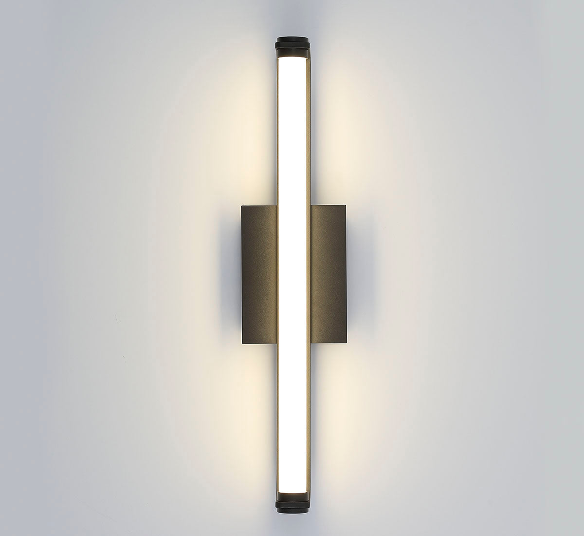 Mola Medium LED Wall Mount