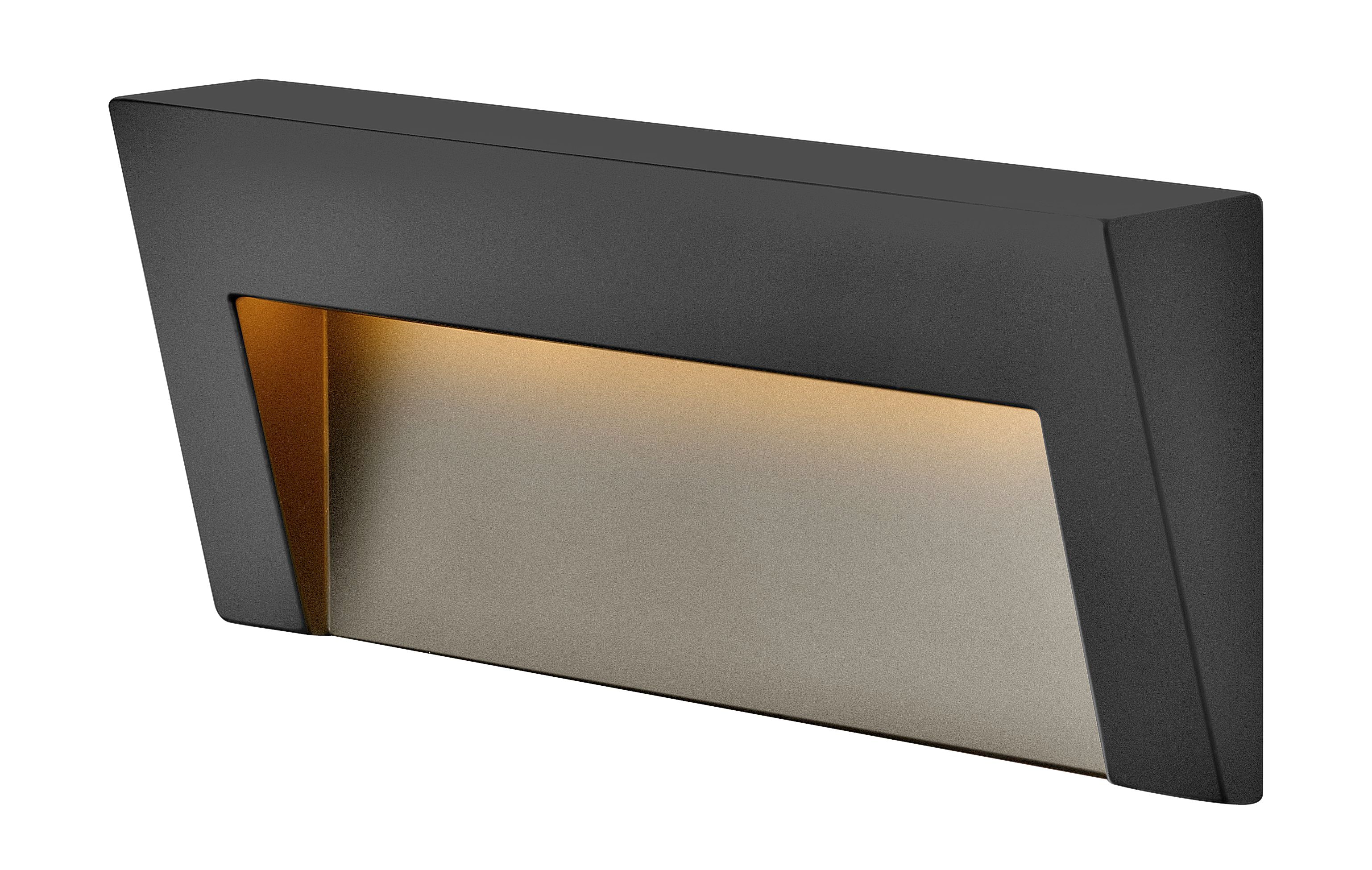 Taper Deck Sconce Wide Horizontal