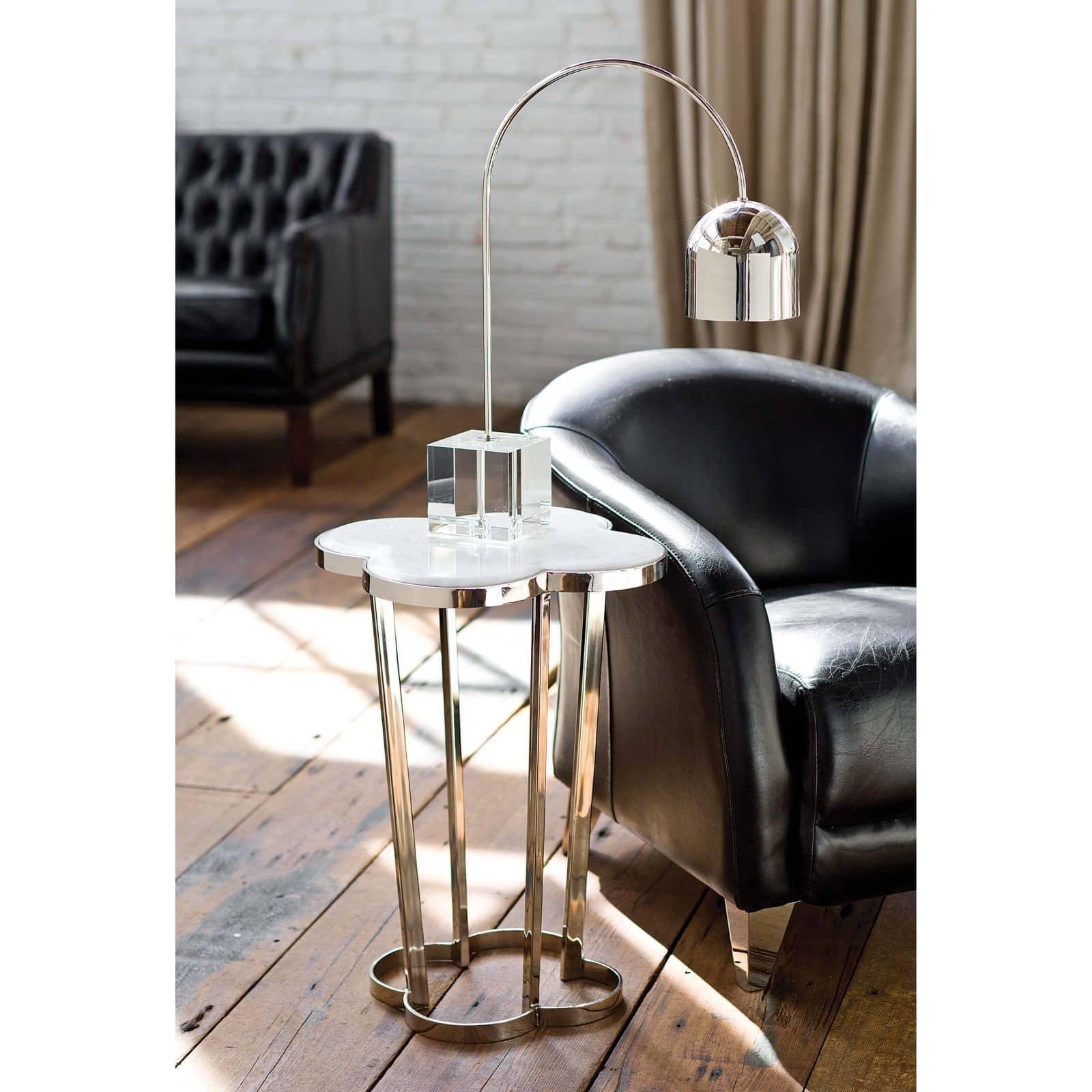 Clover Table