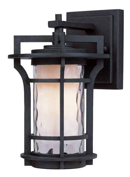 Oakville Outdoor Wall Mount