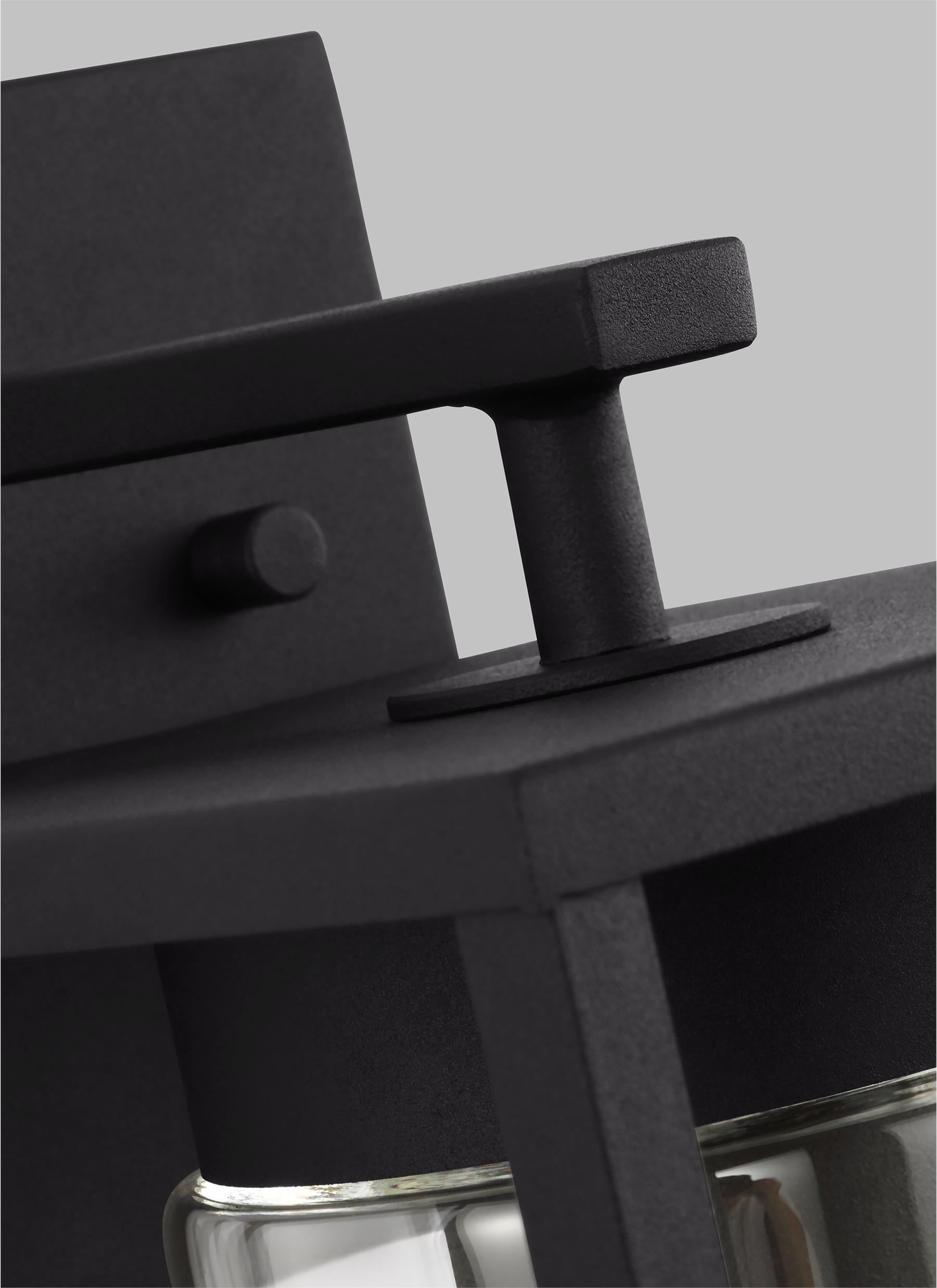 Vado Outdoor Wall Lantern
