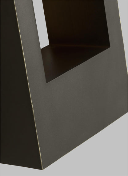 Testa Outdoor Wall Lantern