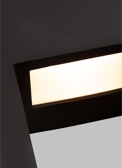 Testa Outdoor Wall Lantern