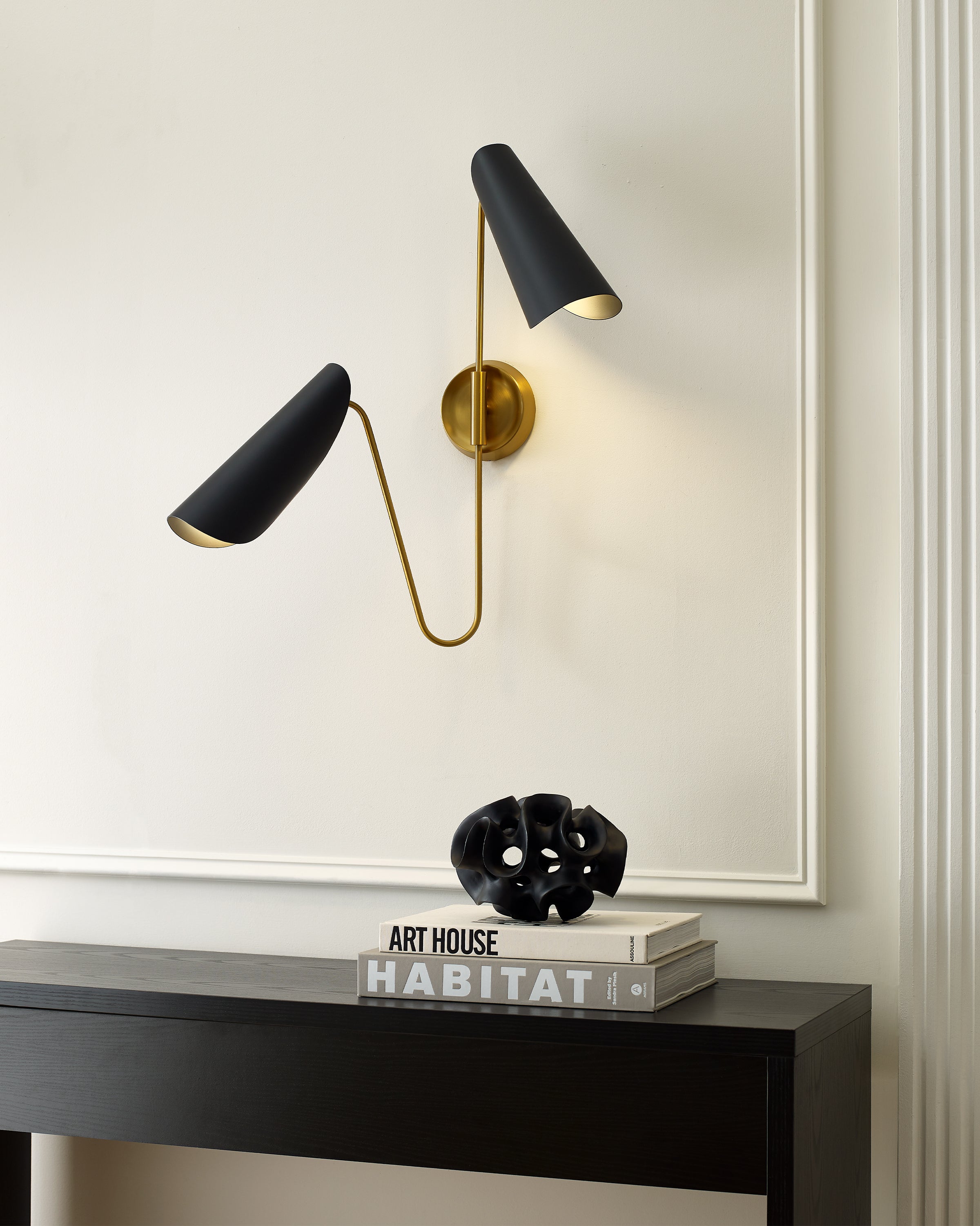 Tresa Sconce