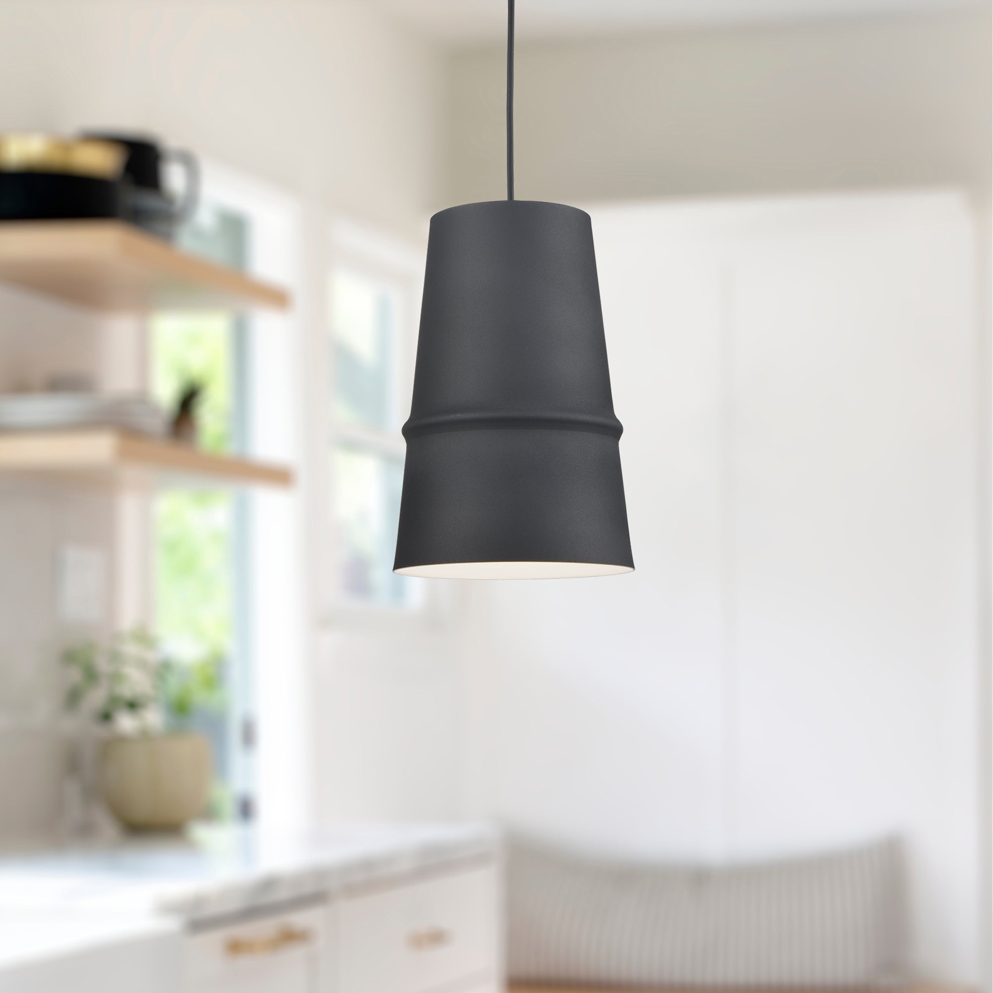 Castor Pendant