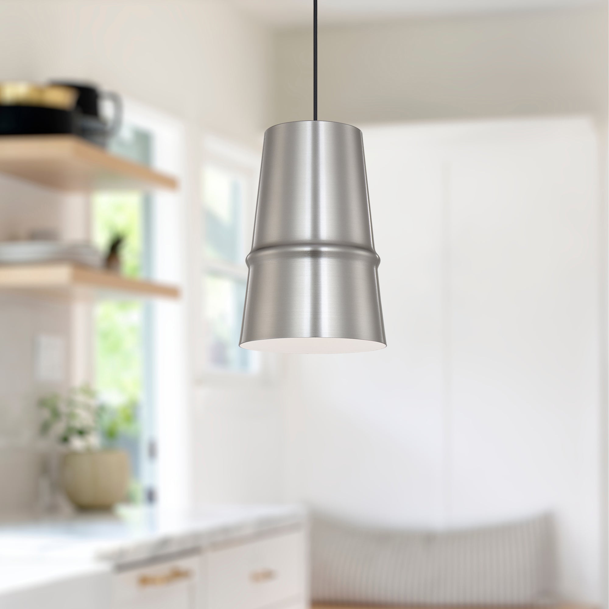 Castor Pendant