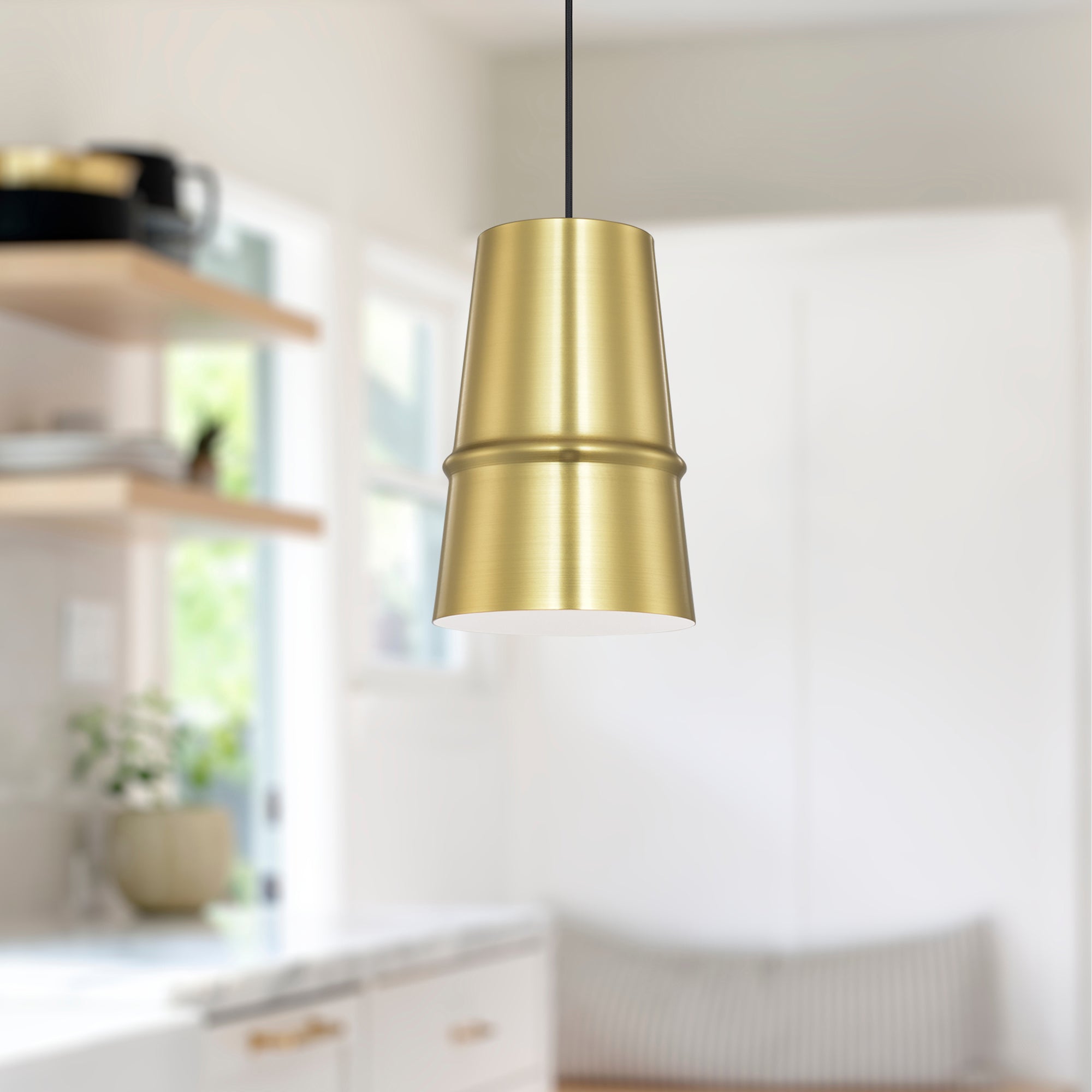 Castor Pendant