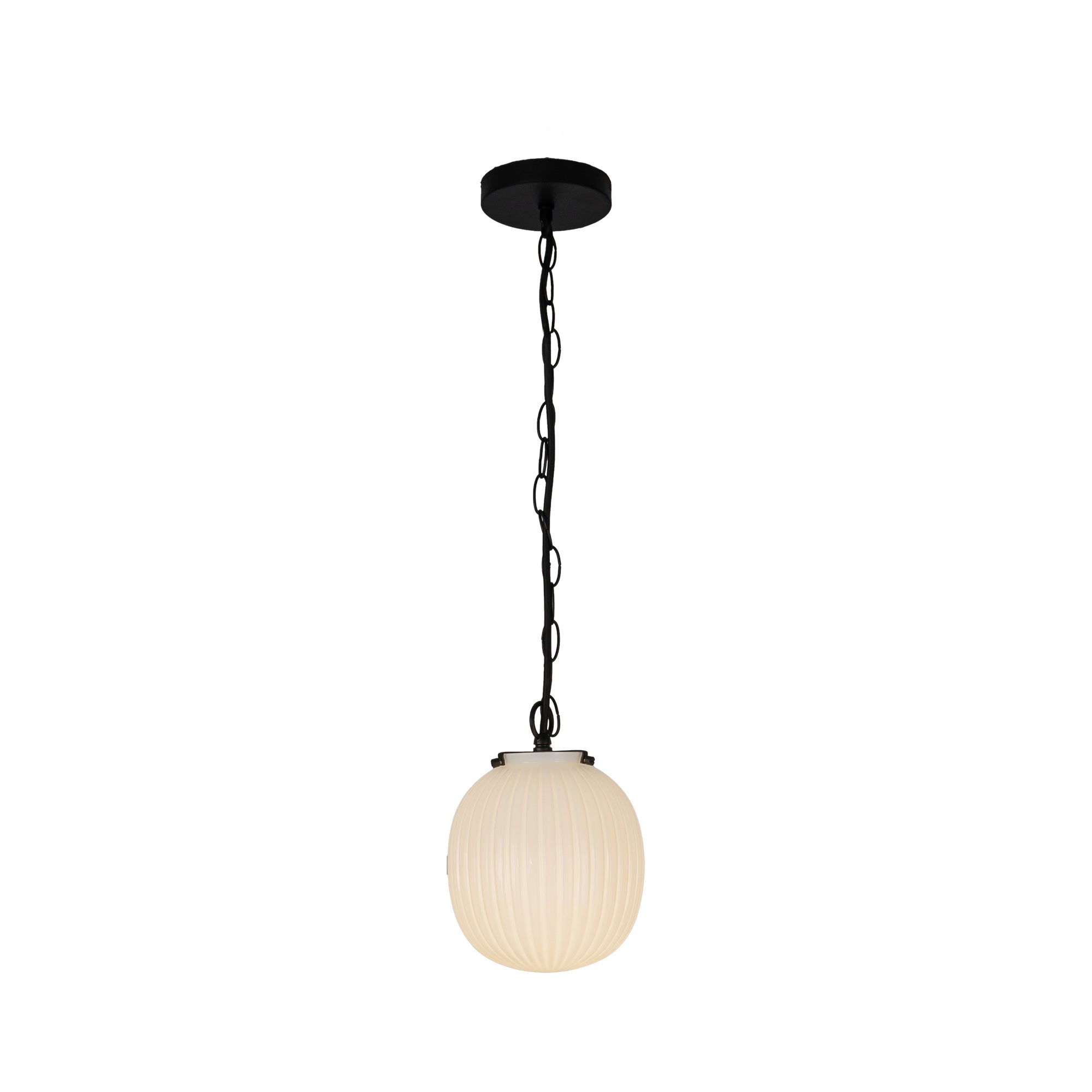 Cherise 7" Socket Pendant