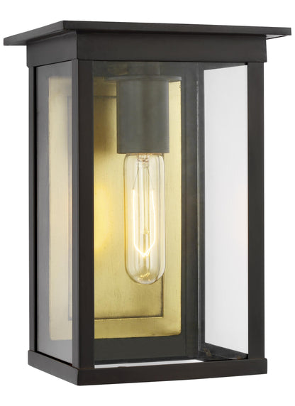 Freeport Outdoor Wall Lantern