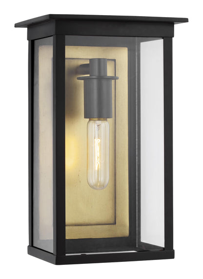 Freeport Outdoor Wall Lantern