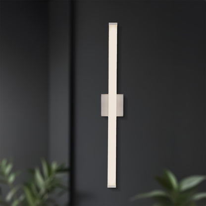 Geri 36" dimmable LED Wall Sconce