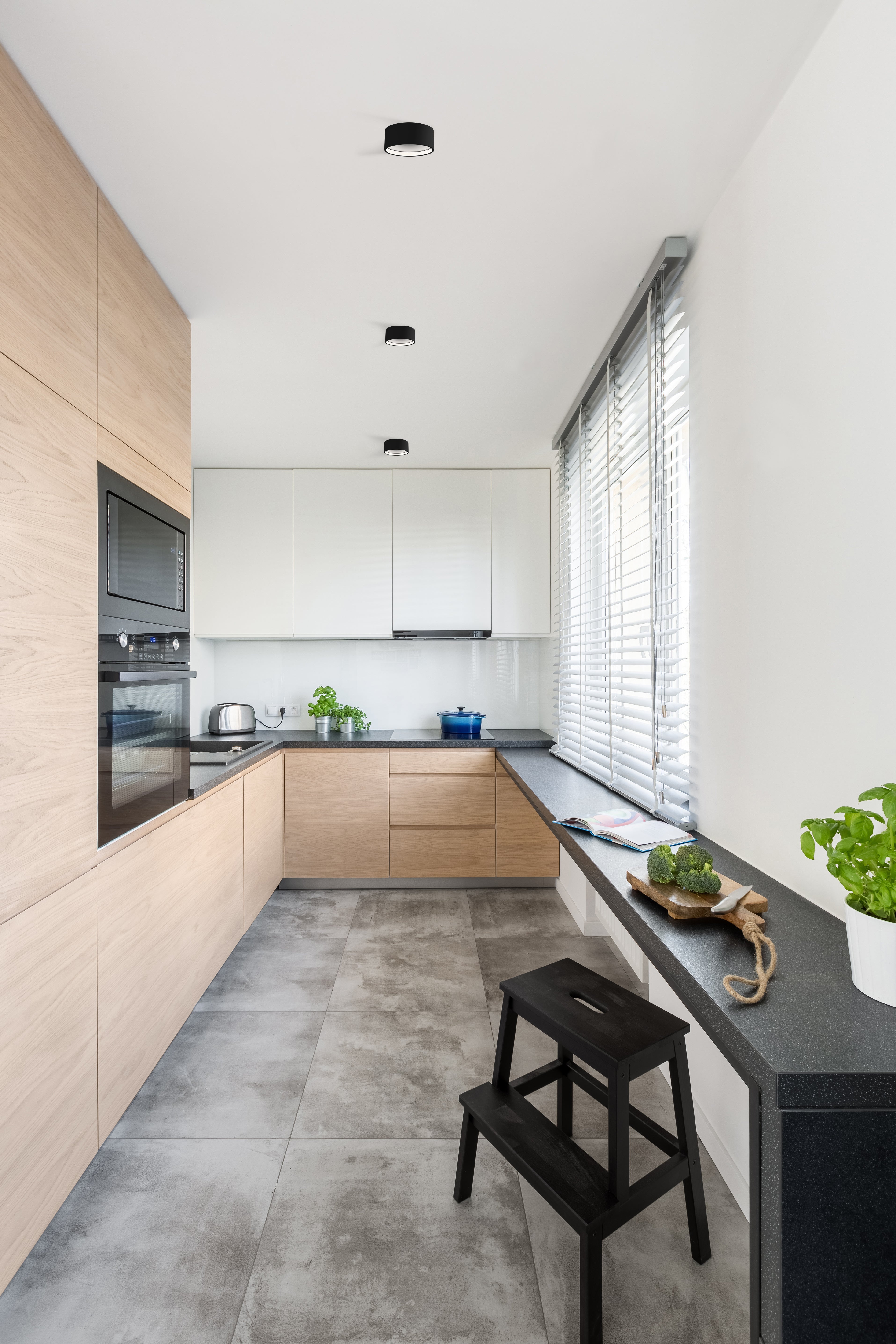 Lucci Flush Mount