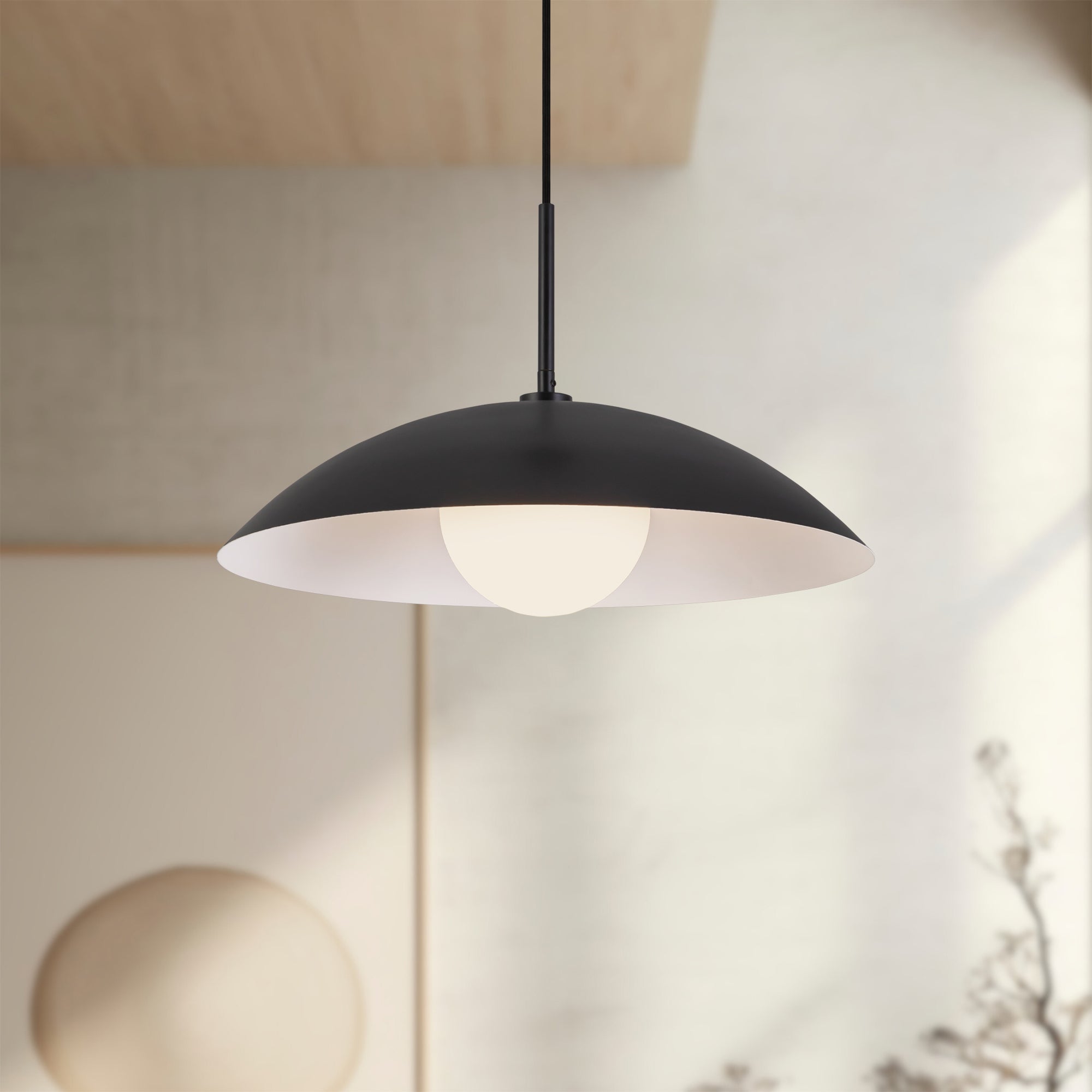 Regent 19" Pendant