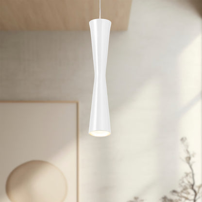 Robson Pendant