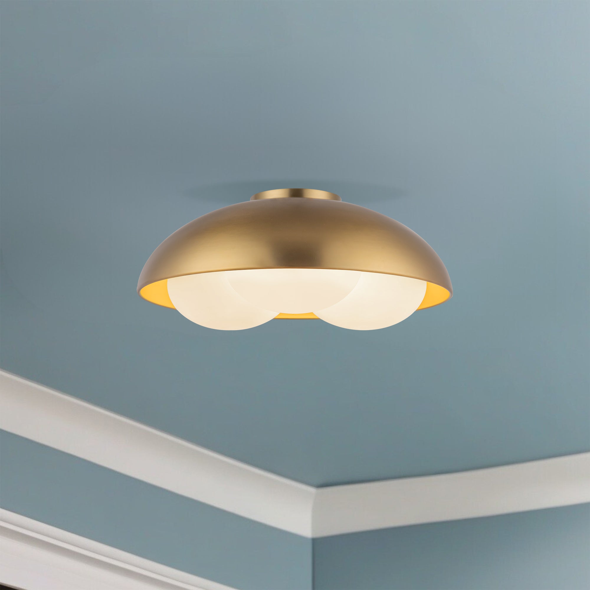 Robyn 16" Socket Flush Mount