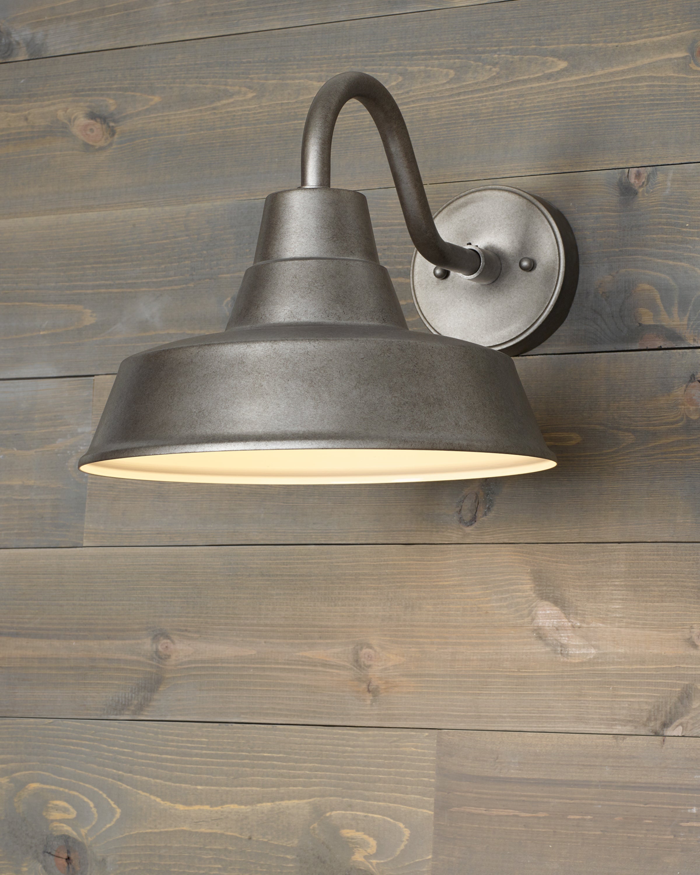 Barn Light Outdoor Wall Lantern