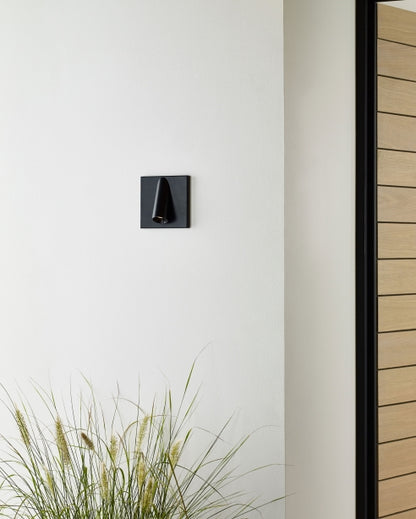 Ponte Outdoor Wall