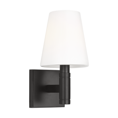 Beckham Classic Square Sconce