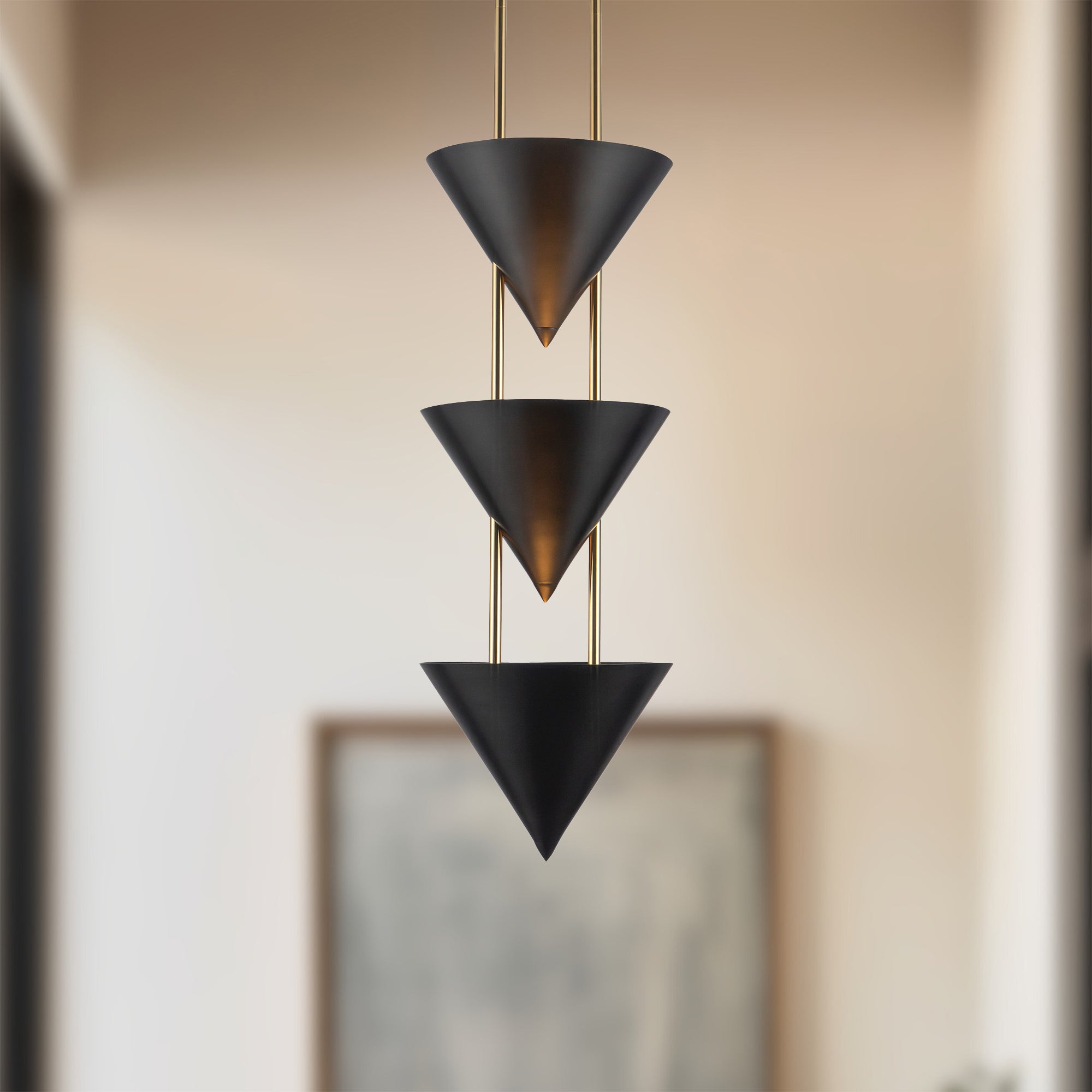 Versus 10" Black Pendant