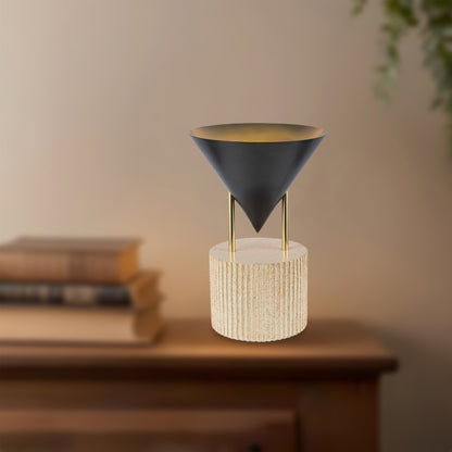 Versus 15" Table Lamp