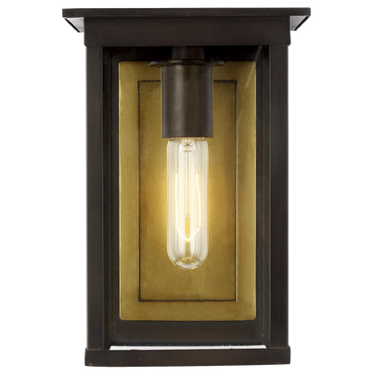 Freeport Outdoor Wall Lantern